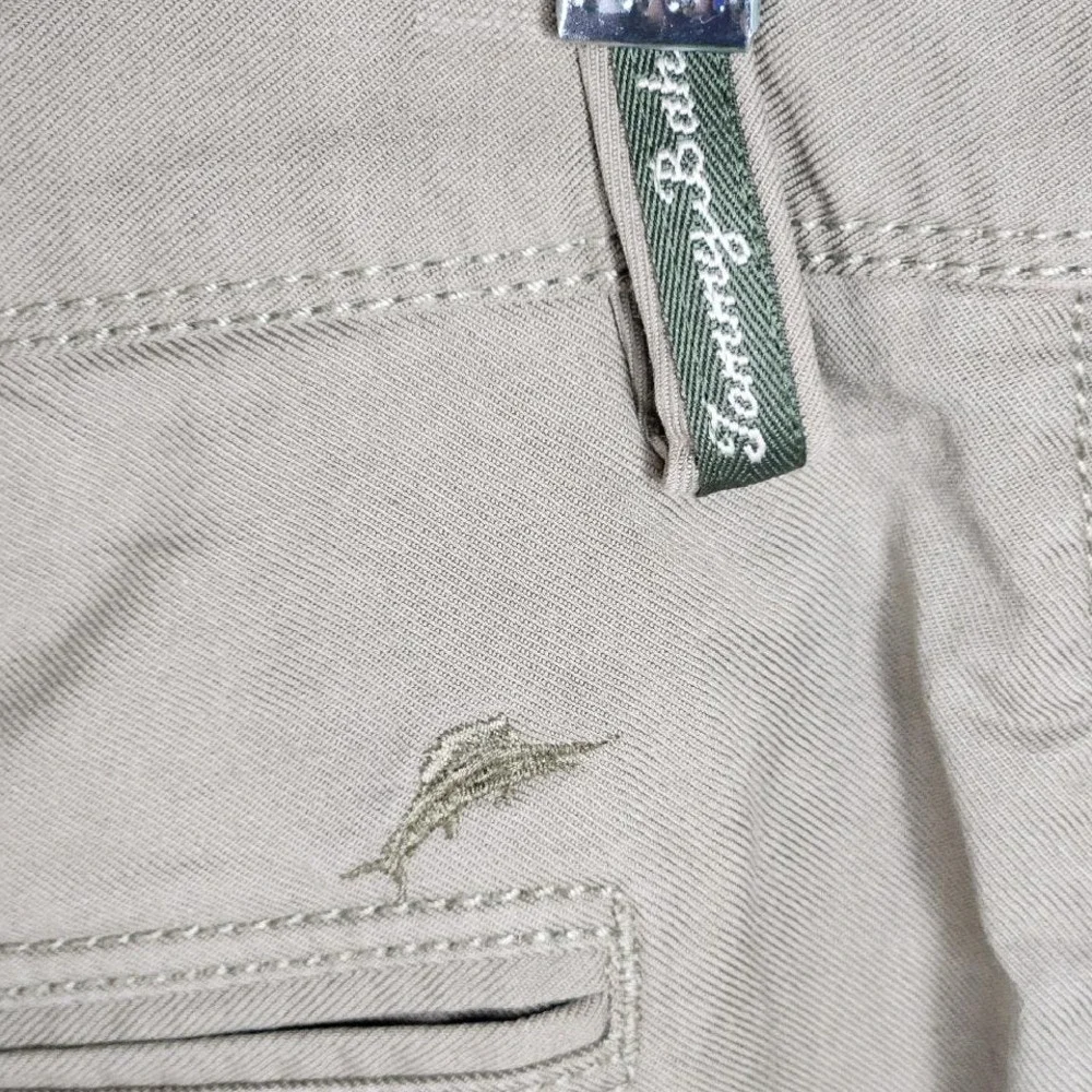 Tommy Bahama Cotton Tencel Blend Khaki Shorts‎ Men's Size 36